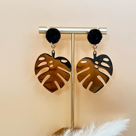 Elegant Gold Monstera Leaf Dangle Earrings - Trendy Boho Chic Leaf Earrings - Picture 10 of 16